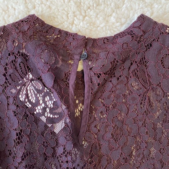 NWT - Loft- Bell sleeve lacy blouse - Picture 6 of 8